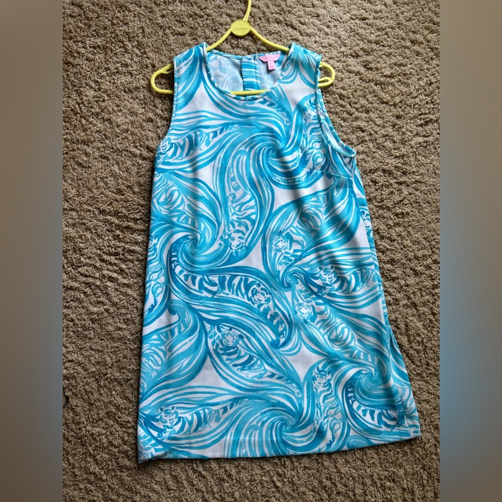 Lily Pulitzer Blue and White Tiger Shift Dress